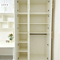 Suite de chambre d'enfant en bois style nordique crème, avec lit tatami, armoire et bureau, mobilier de maison pour petits espaces