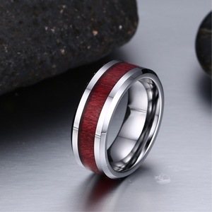 Anillo de Compromiso y Anillo de Bodas de Circonita Cúbica Prismática Rubí para Parejas - Product Image 2