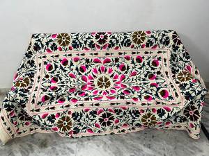 Couverture en coton d'Ouzbékistan brodée à la main, style Suzani, colorée, pour lit ou mur - Product Image 5