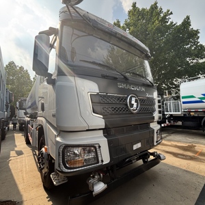 Camion-citerne à eau Shacman X3000 6x4 8x4 <span class=keywords><strong>10000</strong></span> Gallons 6000 <span class=keywords><strong>Litres</strong></span>, camion pulvérisateur d'eau - Product Image 2