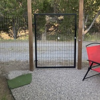 Panneau de clôture en acier noir à grille décorative 6 x 6 pieds, clôture de jardin, clôture de sécurité, treillis, portails/portes, clôture 3D/maillage en V, maille soudée incurvée