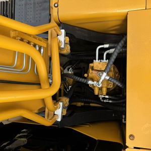 Excavadora hidráulica de cadenas SANY SY235H usada, la más vendida, para construcción, movimiento de tierras y trabajos de proyectos generales - Product Image 5