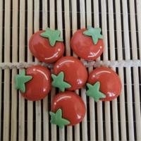 3D platte rode appel-tomaat mini fruitcharms voor telefoonhoesjes, sleutelhangers, knutselwerkjes, schattige accessoires