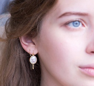 92.5เงินสเตอร์ลิงกับทองขัดธรรมชาติมุกรอบรูปร่าง Threader ยาวต่างหูที่ทำด้วยมือที่สวยงาม - Product Image 5