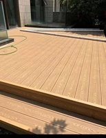 Planche de terrasse WPC moderne en chêne, gaufrée 3D, lisse, antidérapante, à clipser, étanche, écologique, ignifuge, résistante aux fissures, garantie 5 ans