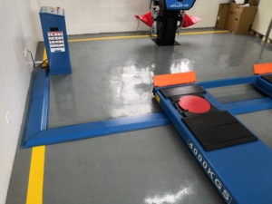 Elevador de tijera hidráulico de doble nivel de 4 toneladas de alta calidad para alineación de cuatro ruedas en garajes, producto de elevadores de automóviles - Product Image 6