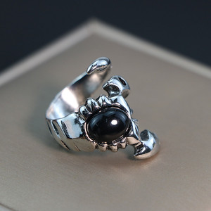 Collection de bagues pour hommes de style rétro <span class=keywords><strong>européen</strong></span> américain Cool Trendy Cross-Border Metal Design Géométrique Totem Matériau principal Alliage - Product Image 4