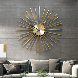 Horloge murale scandinave en fer doré, décoration florale créative, simple et silencieuse, pour salon et salle à manger - Product Image 6