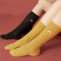 Chaussettes en coton pour femmes avec logo brodé de marques tricotées décontractées OEM