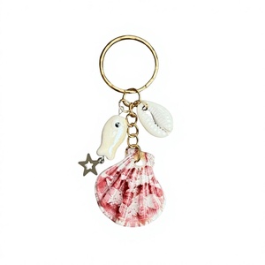 Llavero de Concha Marina Hecho a Mano de Primera Calidad, Concha Natural, Regalo de Playa, Tema Oceánico, Distribuidor al por Mayor - Product Image 1