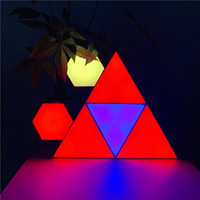 Lumières hexagonales 3D pour jeux vidéo Panneaux de lumières hexagonales Led RVB Lampes murales intelligentes hexagonales synchronisées à la musique pour chambre Bar Décor Salle de jeux