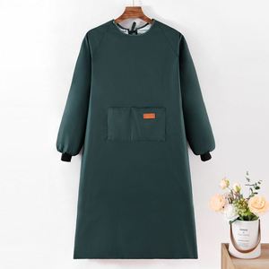 Tablier de cuisine coréen pour femme en polyester écologique, imperméable et anti-taches, avec fixation à la taille pour le nettoyage et la cuisson - Product Image 3