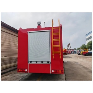 Camion de pompiers Sinotruk HOWO 6x4 haute performance avec réservoir d'eau, fabricant de véhicules de lutte contre l'incendie - Product Image 6