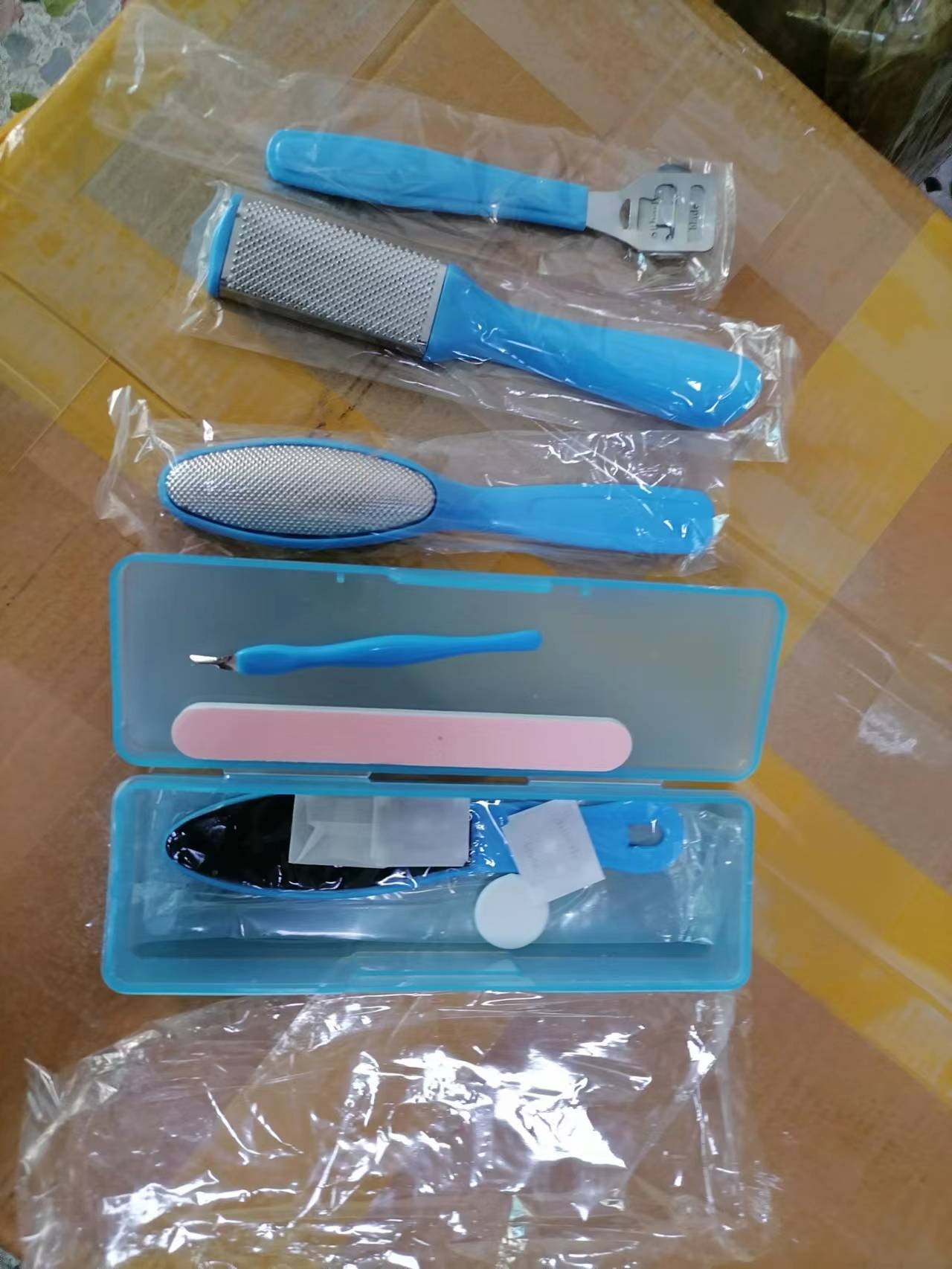 8pc set with PVC box