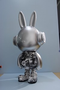 Bring Destiny <span class=keywords><strong>lapin</strong></span> fabrication d'usine de fibre de verre Electroplate BearBrick décoration de la <span class=keywords><strong>maison</strong></span> Statue Kaw Figure Sculpture décoration de la <span class=keywords><strong>maison</strong></span> - Product Image 3