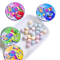 Bonbons durs super acidulés aux fruits, fourrés aux saveurs fraise et orange, multicolores, en forme de boule, en gros, en boîte
