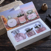 Kotak Kertas Kustom Kemasan Kotak Hadiah Kemasan Botol Parfum Kotak Desain Kustom untuk Kosmetik Wig Hadiah untuk Lilin Merek