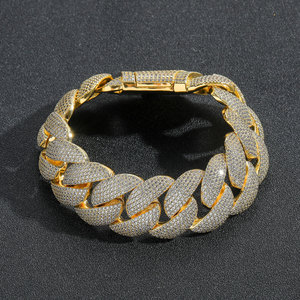 <span class=keywords><strong>Collana</strong></span> da <span class=keywords><strong>Uomo</strong></span> Hip-hop Trendy con Catena Cubana da 22mm Placcata <span class=keywords><strong>Oro</strong></span> e Zirconi Incastonati in Rame - Vendita all'Ingrosso - Product Image 3