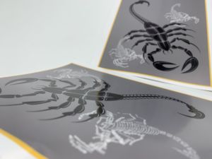 Siêu Cao 3Cm UV Dập Nổi Tùy Chỉnh Lá Vàng Dán Tự Dính Màu Đen <span class=keywords><strong>Scorpion</strong></span> Nhãn In Trên Vinyl Cho Thực Phẩm Sử Dụng - Product Image 5