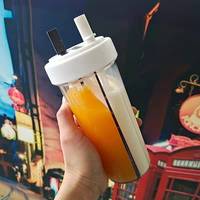 Nouvelle bouteille d'eau en plastique à double usage 600 ml 20 OZ, 2 boissons dans une tasse, distribuée avec deux pailles, pour la salle de sport, le sport et l'extérieur