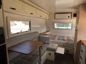 Caravanas de Camping Modernas y Ligeras de Aluminio de Alta Calidad, Remolques de Viaje con Doble Eje para Familias, para Viajes al Aire Libre - Product Image 6