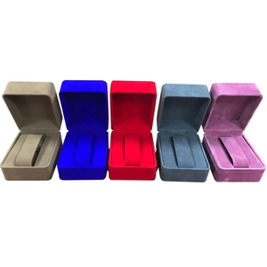 Luxury Velvet <b>Watch</b> Box <b>for</b> <b>Men</b> with Velvet Interior Custom Logo Factory Direct Low MOQ , Premium Single <b>Watch</b> Box <b>for</b> Gifts - Product Image 5