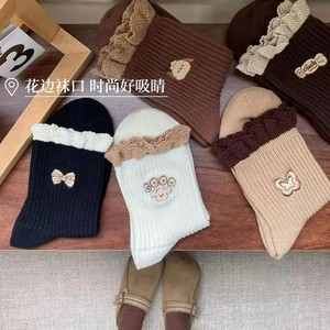 Women's Lace Socks Mid Calf Solid Color Polyester Fiber Sweat Absorbing Regular Style Casual Socks - Product Image 5