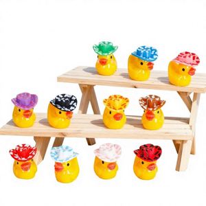 Sombrerito de plástico tridimensional de color sólido con forma de patito, material para accesorios de joyería DIY, pequeños adornos de pato, venta al por mayor - Product Image 4