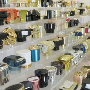 Tapa de Botella de Perfume de Aleación de Zinc de Color Personalizado, Tapón de Lujo para Perfumes, Cubierta de Botella, Tapa de Plástico FEA <span class=keywords><strong>15</strong></span> para Envases de Cosméticos - Product Image 3