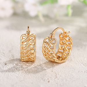 Orecchini a Cerchio Vintage Classici in Ottone con Catena Intrecciata per Donne, Gioielli di Moda per Uso Quotidiano - Product Image 5