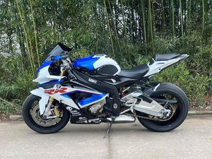 Moto à essence d'occasion BMiW S1000RR - 4 cylindres, injection de carburant, refroidissement par air, capacité de 1000 cm3 - Product Image 3