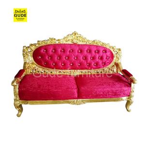 مصنع الجملة عالية الظهر أحمر الذهب الجلود الملكة الملك العرش مجموعة لحفلات الزفاف فيلا رخيصة الأثاث أريكة - Product Image 1