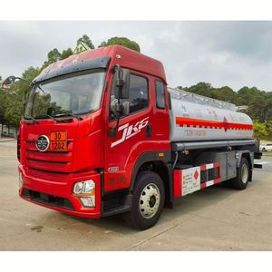 Nuevo Camión Cisterna de Gasolina Móvil Sino Truck SITRAK 4x2, Camión Cisterna de 12000L para Transporte de Líquidos Inflamables, 150-250hp Diésel - Product Image 6