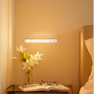 Luz LED Inalámbrica con Sensor de Movimiento Inteligente, Funciona con Batería, Magnética, Giratoria, Luz Nocturna de Inducción para Interiores, para Armarios y Gabinetes - Product Image 2