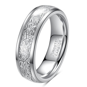 Anillo de carburo de tungsteno de 4.6 mm de ancho con patrón de meteorito esmerilado, alianza de boda para mujer - Product Image 5