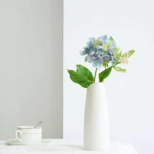 Bunga biru 4 kepala bayi tangkai panjang bunga dekorasi pernikahan sutra Cabang hidrangea untuk acara pesta pertunangan - Product Image 2