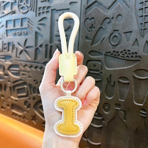 Llaveros de Cuero con Letras del Alfabeto Inglés (26 Letras), Precio de Fábrica, Llavero para Mochila, DIY, Cuerda de Nailon Colorida, Letras Iniciales - Product Image 1