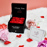 Valentinstag 9 Künstliche Rosen Konservierte Blumen mit Ich Liebe Dich Halskette in Schmuckbox für Frauen
