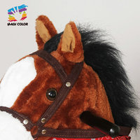 Cheval à bascule en peluche confortable avec bascule en bois - Jouet à monter pour un jeu confortable de 3 à 10 ans Modèle W16D201