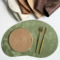 Nouvelle Nappe Décorative 2026 en Simili Cuir Velours Effet Noyer avec Plateau Isotherme Double Face pour la Maison