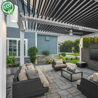 Pergola extérieure moderne à toit en persiennes en aluminium bioclimatique avec éclairage RVB pour arrière-cour