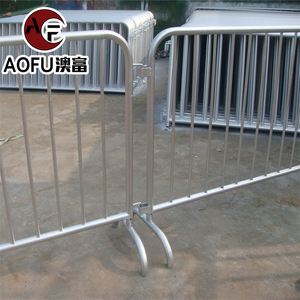 Panneaux de clôture de température de barrière de sécurité routière de contrôle des foules Barricades Clôtures métalliques extérieures Clôture temporaire soudée amovible - Product Image 5