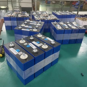 12V 24V 36V 48V 72V <span class=keywords><strong>lithium</strong></span> có thể sạc lại pin 3.2V 205ah 300ah LiFePO4 ion tế bào <span class=keywords><strong>A123</strong></span> li pin cho năng lượng mặt trời hệ thống biến tần - Product Image 5