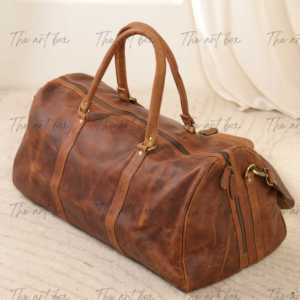 Bolsas de Viaje de Cuero de Búfalo de Grano Completo Hechas a Mano, Diseño Retro Elegante, Cierre de Cremallera, Bolsas de Viaje Personalizadas para Hombre - Product Image 1