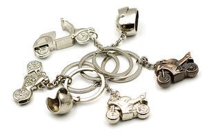 Vendita all'ingrosso in metallo su misura <span class=keywords><strong>3D</strong></span> moto e casco portachiavi in lega di zinco Motocross modello portachiavi ciondolo moto portachiavi - Product Image 3