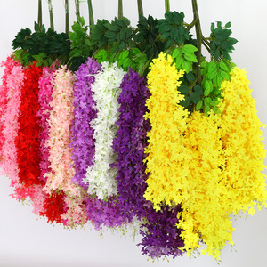 Guirnalda de flores artificiales de wisteria Xinchengzhi, flores de seda de plástico para decoración de bodas, decoración colgante para techos del hogar. - Product Image 1