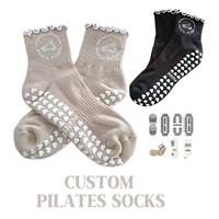 Nouvelles chaussettes de sport en coton antidérapantes personnalisées pour femmes, idéales pour le Pilates et le yoga, avec logo, pour le fitness et la pratique sur le sol