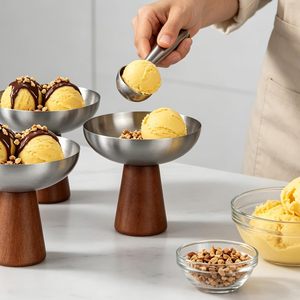 Ensemble de coupes à glace et de coupes à dessert en acier inoxydable Choxila, base en bois moderne, polyvalent pour les coupes glacées et les trifles, fabriqué en Chine - Product Image 5