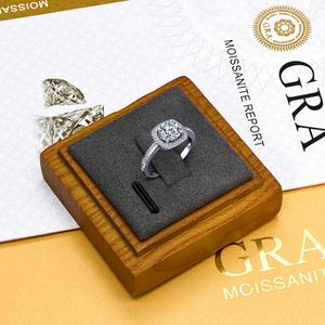 Anillo de Moissanita Plateada al por Mayor XINGYUE, Moissanita Redonda Súper Blanca en Plata de Ley 925 - Product Image 5