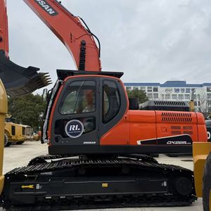 Excavadora de Ruedas Doosan DX225 Usada en Corea, 99% Nueva, en Venta, Segunda Mano, Excelente Estado, Motor de 23000 kg, Modelo 2025, 1 Año de Garantía - Product Image 5
